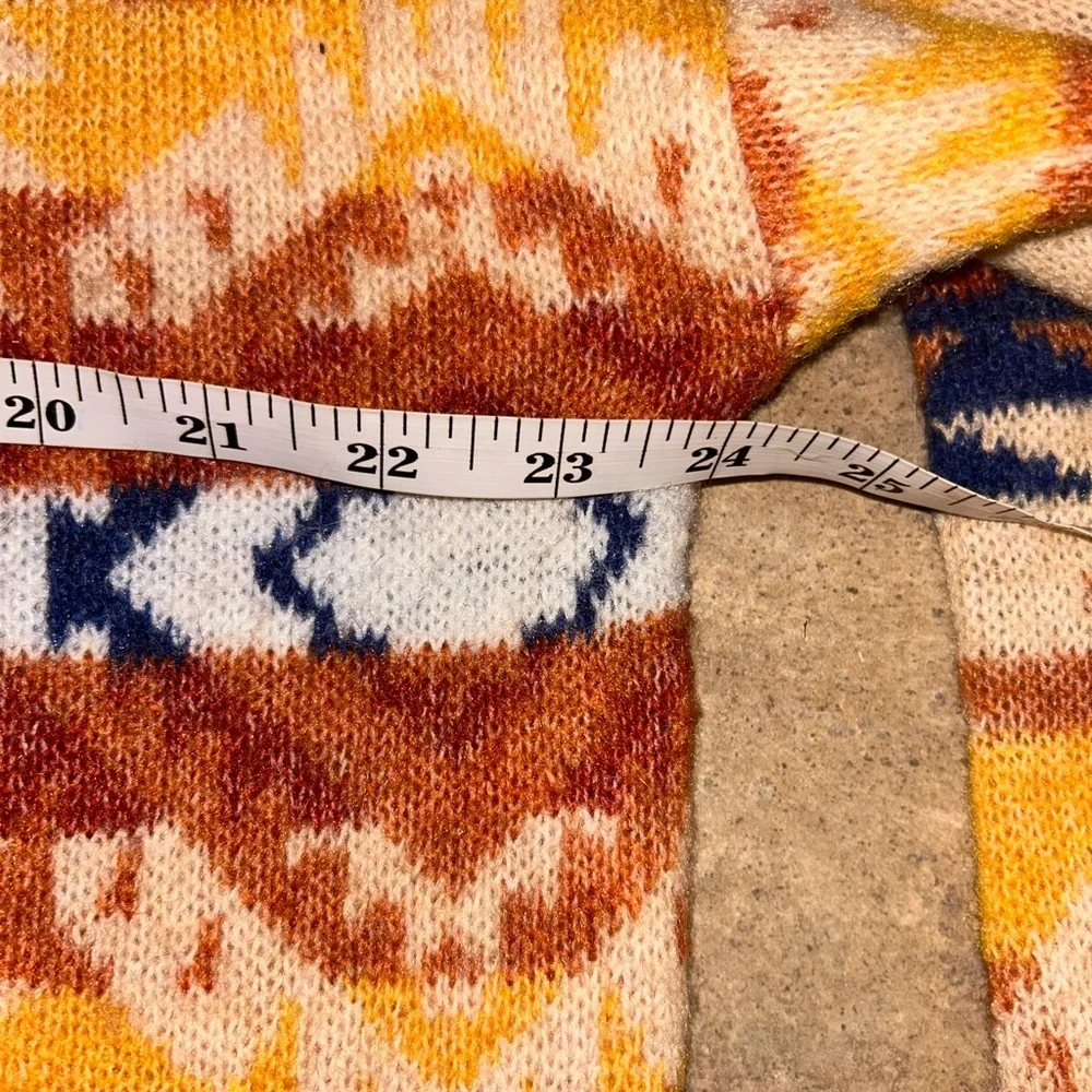Lucky Brand Aztec Print Cream and Blue Crewneck Sweater - Picture 8 of 9